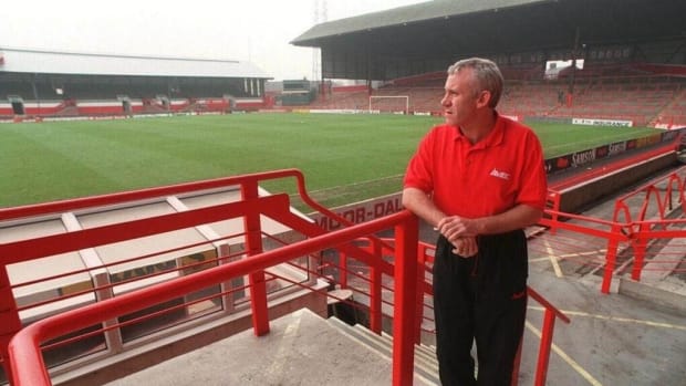 Peter Reid appointed Sunderland manager in 1995